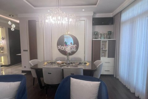 3+1 Apartment in Beyoglu, Turkey No. 22349 9