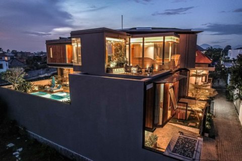 5 bedrooms Villa in Dalung, Indonesia No. 22655 8