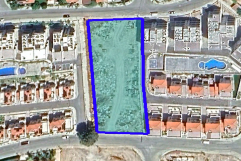 2886m² Land in Agios Athanasios, Cyprus No. 70191 1