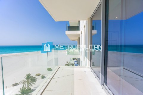 3 dormitorios Apartment en  Saadiyat Island, UAE No. 4765 21