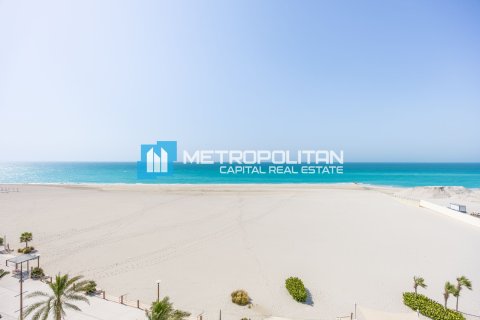 3 dormitorios Apartment en  Saadiyat Island, UAE No. 4765 1