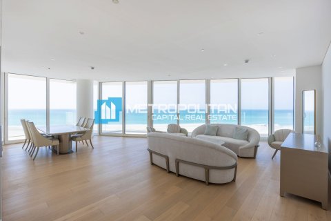 3 dormitorios Apartment en  Saadiyat Island, UAE No. 4765 3