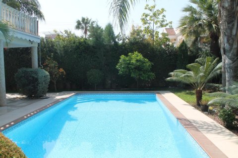 4 dormitorios Villa en Limassol, Cyprus No. 50348 3