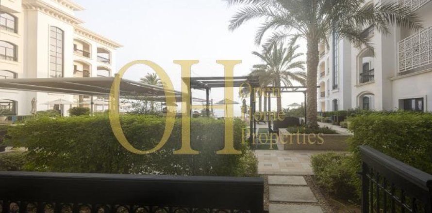 2 dormitorios Apartment en  Yas Island, UAE No. 8480