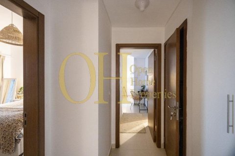 2 dormitorios Apartment en  Yas Island, UAE No. 8480 17