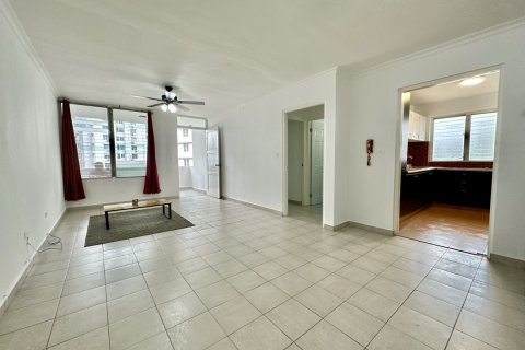 1 dormitorio Apartment en Panamá, Panama No. 70654 3