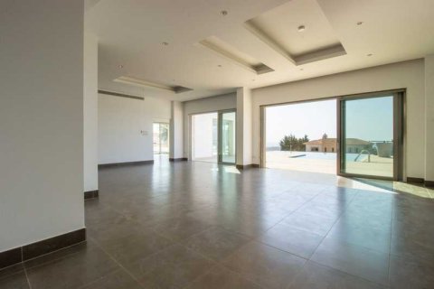 7 bedrooms Villa in Mesa Chorio, Cyprus No. 70659 4