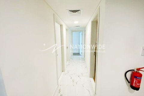 3 dormitorios Apartment en Al Raha Beach, UAE No. 3484 9