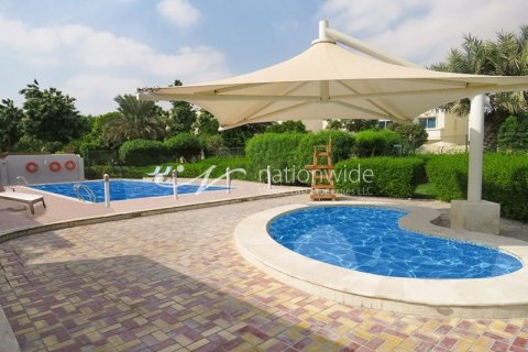 2 bedrooms Apartment in Al Reef, UAE No. 3485 10