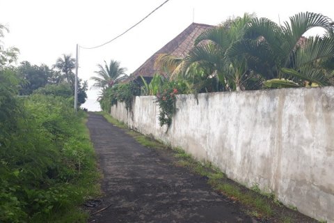 Land en Singaraja, Indonesia No. 23134 9