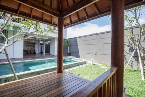 2 bedrooms Villa in Jimbaran, Indonesia No. 23440 10