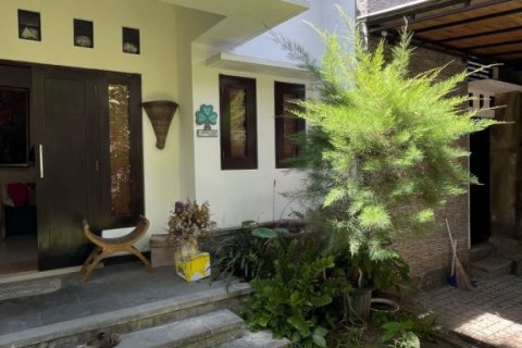 3 bedrooms House in Kerobokan, Indonesia No. 23407 1