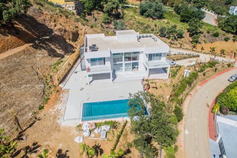 4 dormitorios Villa en Marbella, Spain No. 27154 9