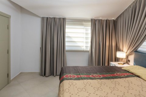 5 rooms Apartment in Oba, Turkey No. 21338 4