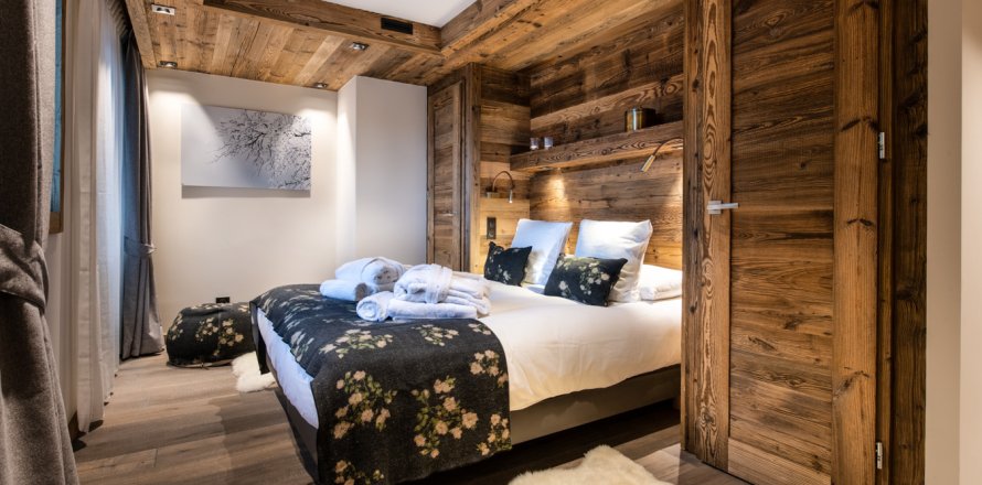 2 dormitorios Apartment en Courchevel, France No. 68496