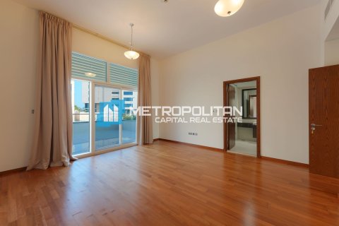 5 bedrooms Villa in The Marina, UAE No. 5383 17