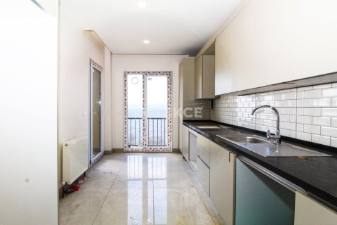 5+1 Apartment in Istanbul, Turkey No. 20783 25