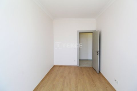 5+1 Apartment in Istanbul, Turkey No. 20783 24