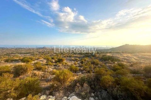 25084m² Land en Agios Athanasios, Cyprus No. 73957 4