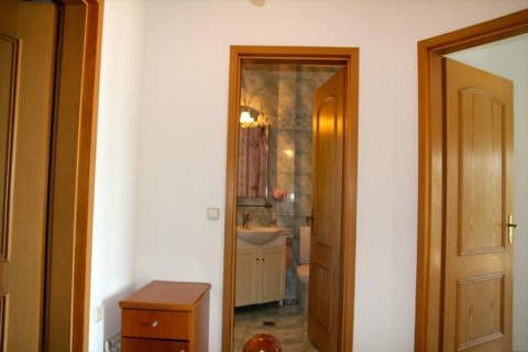 4 bedrooms Apartment in Central Macedonia, Greece No. 52390 1