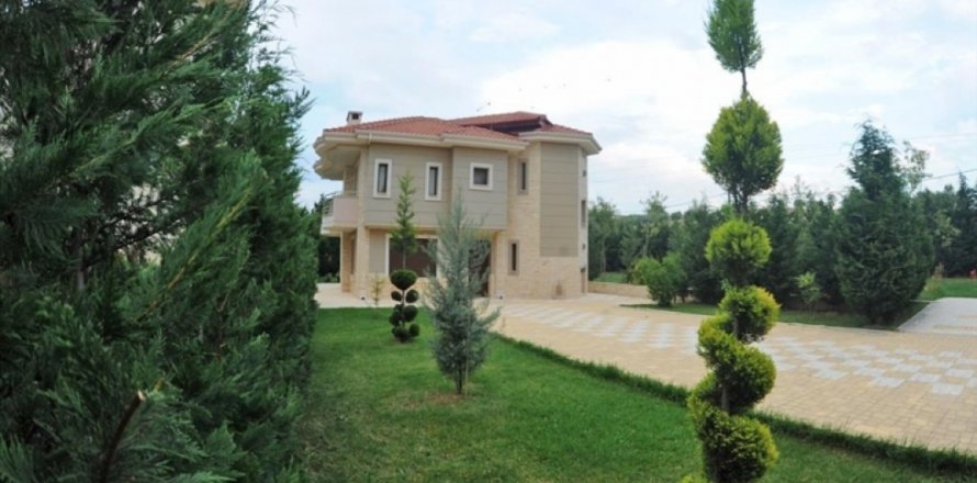 4 bedrooms Villa in Central Macedonia, Greece No. 52387