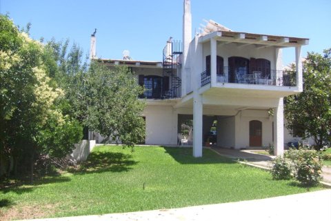 10 bedrooms Villa in Central Greece, Greece No. 48989 2