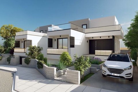 4 bedrooms House in Chloraka, Cyprus No. 37141 3