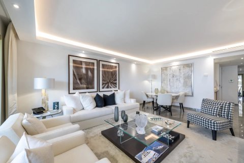 2 dormitorios Apartment en Cannes, France No. 69176 5