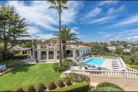 7 bedrooms Villa in Vallauris, France No. 69182 2