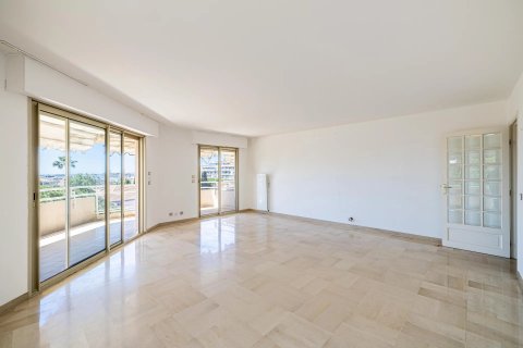 4 dormitorios Apartment en Cannes, France No. 69178 3