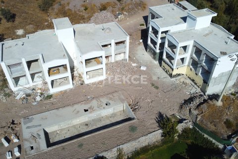 2+1 Appartement à Milas, Turkey No. 13112 14