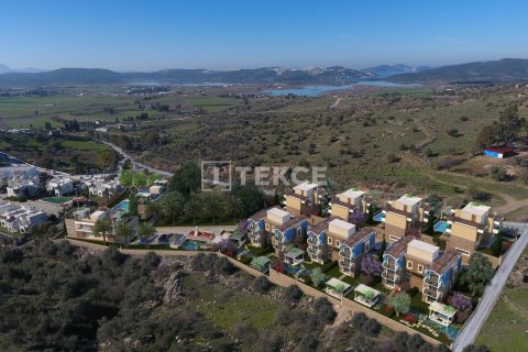 2+1 Appartement à Milas, Turkey No. 13112 2