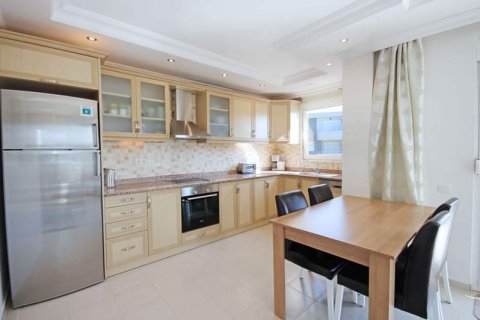 3+1 Apartment in Mahmutlar, Turkey No. 13114 29