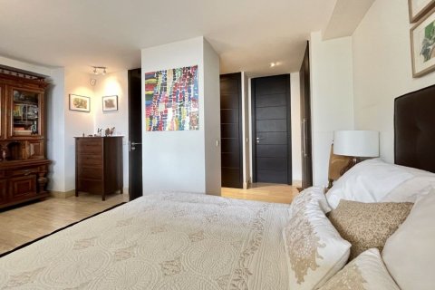 2 dormitorios Apartment en Madrid, Spain No. 26677 6