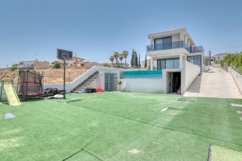 4 dormitorios Villa en Aradippou, Cyprus No. 36876 28