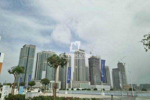 Квартира с 1 спальней в EMAAR Beachfront, ОАЭ №5560 12