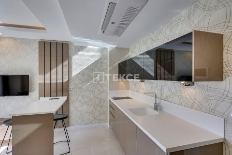 1+1 Appartement à Kusadasi, Turkey No. 15777 11