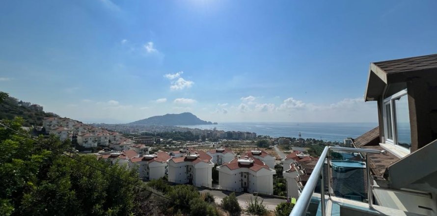 3+1 Penthouse à Alanya, Turkey No. 13378