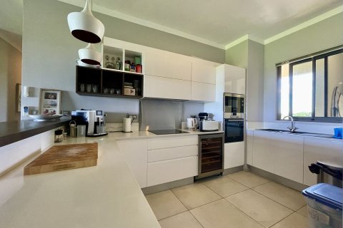 3 bedrooms Apartment in Balaclava, Mauritius No. 60904 6