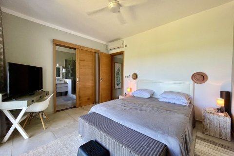 3 bedrooms Apartment in Balaclava, Mauritius No. 60904 2