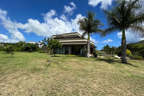 3 bedrooms Villa in Riviere Noire, Mauritius No. 60885 7