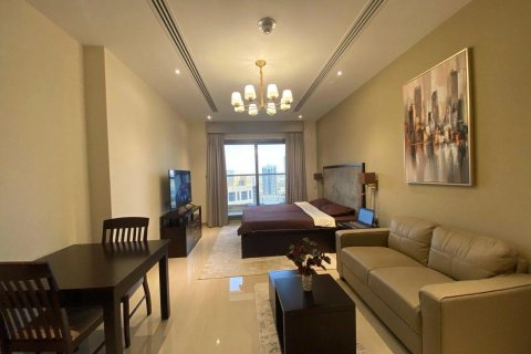 Studio Apartment in Dubai, UAE No. 9419 1