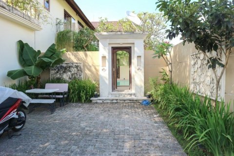 3 bedrooms Villa in Blahbatuh, Indonesia No. 23198 18