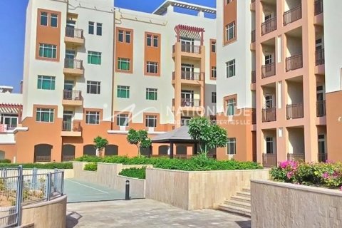 2 bedrooms Apartment in Al Ghadeer, UAE No. 3647 1