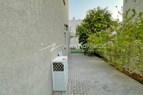 2 dormitorios Villa en Abu Dhabi, UAE No. 3586 3