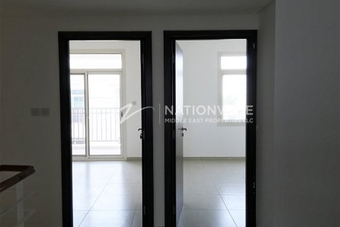 2 bedrooms Townhouse in Al Ghadeer, UAE No. 3729 10