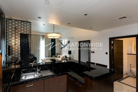 3 bedrooms Apartment in Abu Dhabi, UAE No. 3727 8