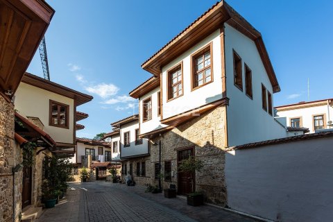 3+1 Villa in Antalya, Turkey No. 23638 3