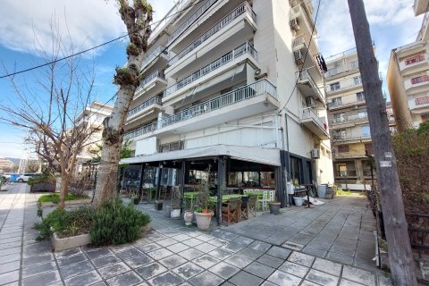 146m² Commercial property en Kalamaria, Greece No. 54825 3