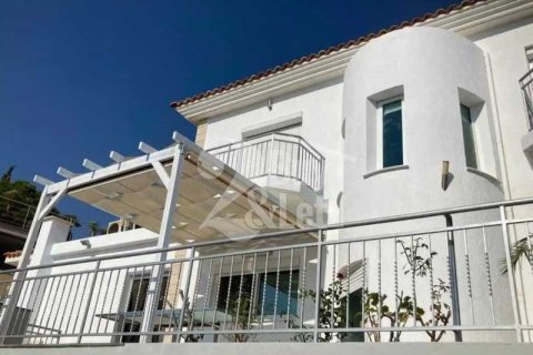 4 bedrooms Villa in Agios Tychonas, Cyprus No. 76270 8